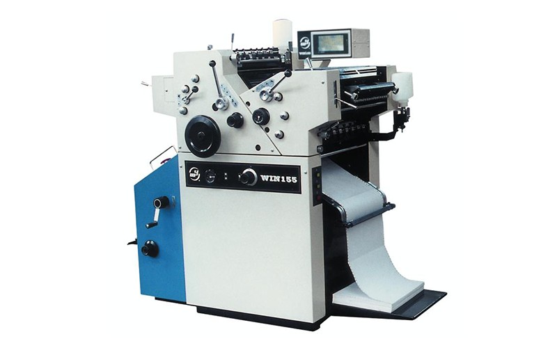 தொடர்ச்சியான படிவ அச்சிடும் இயந்திரம்